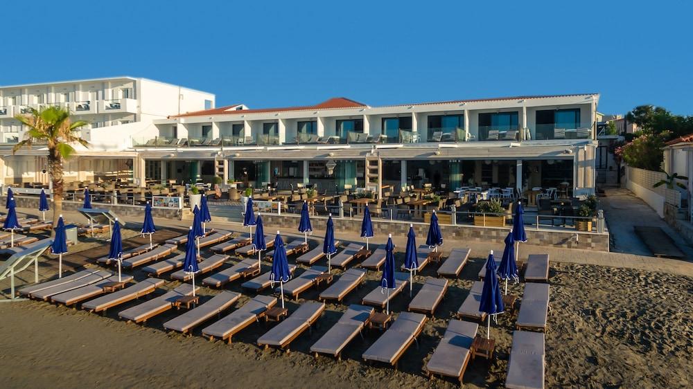 Mandala Seafront Hotel 3*